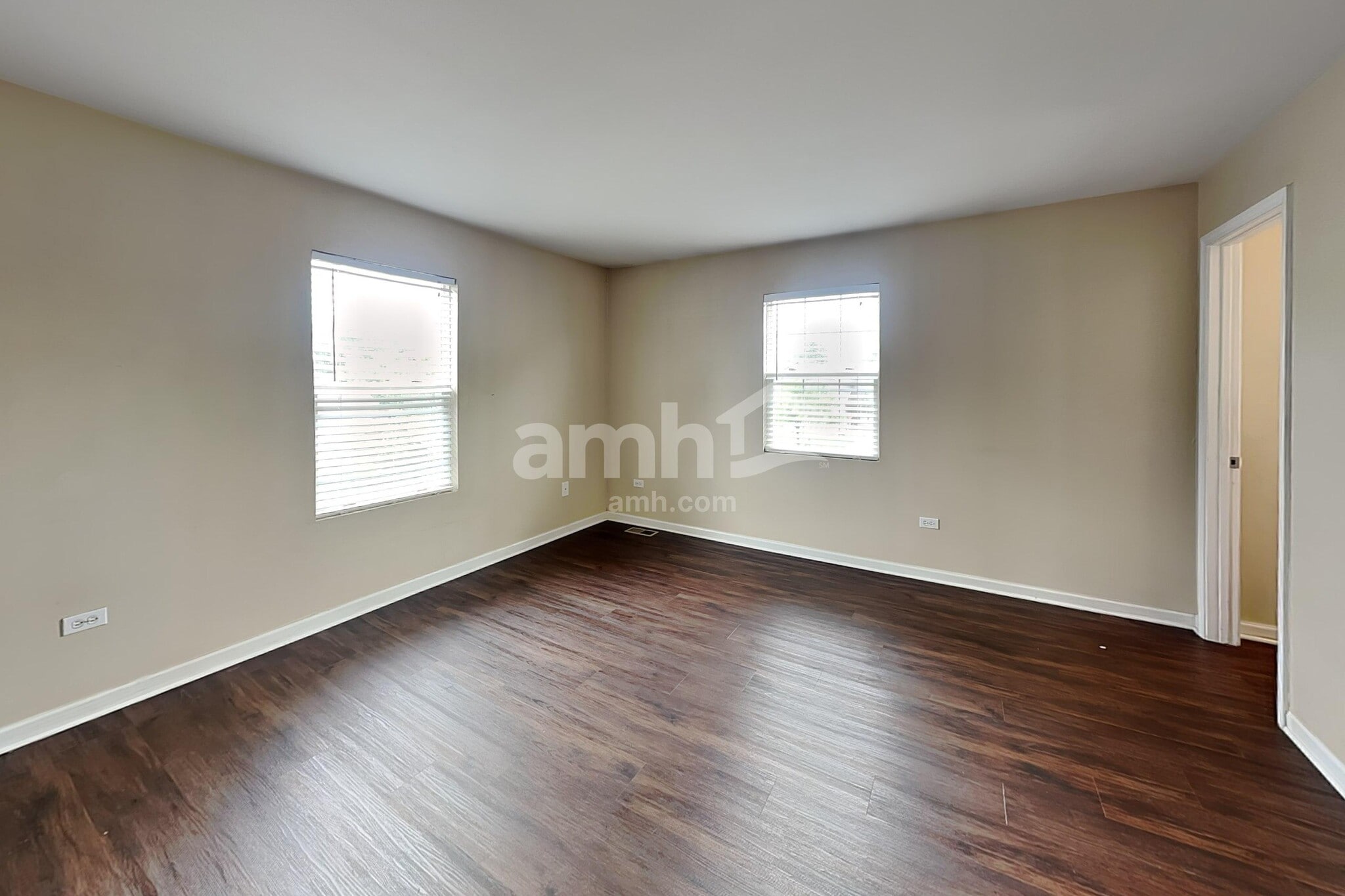 Building Photo - 5301 Sunmeadow Dr