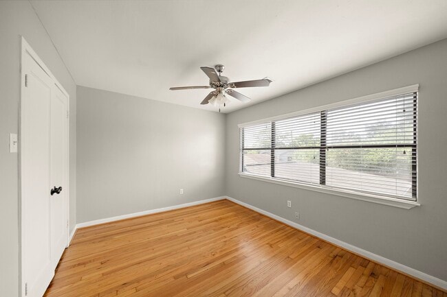 Building Photo - 3818 Southmore Blvd