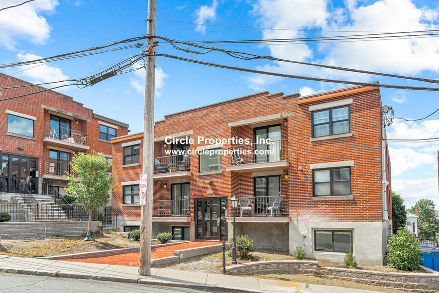 Building Photo - 5 Darling St