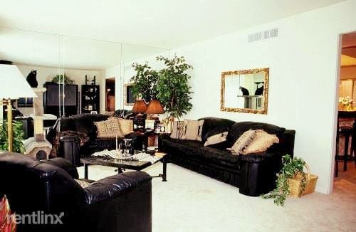 Building Photo - 1 br, 1 bath Apartment - 1617 Fountain view