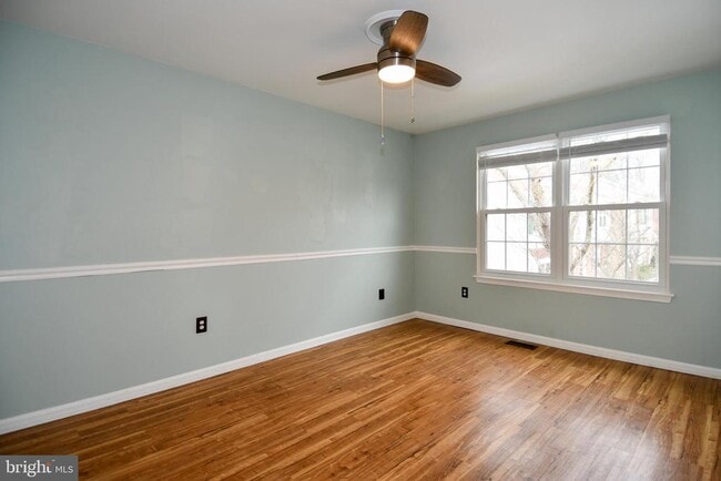 Building Photo - 11796 Lone Tree Ct