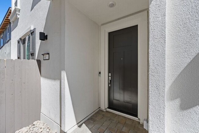 Building Photo - Brand new Arrowcreek Stunner!