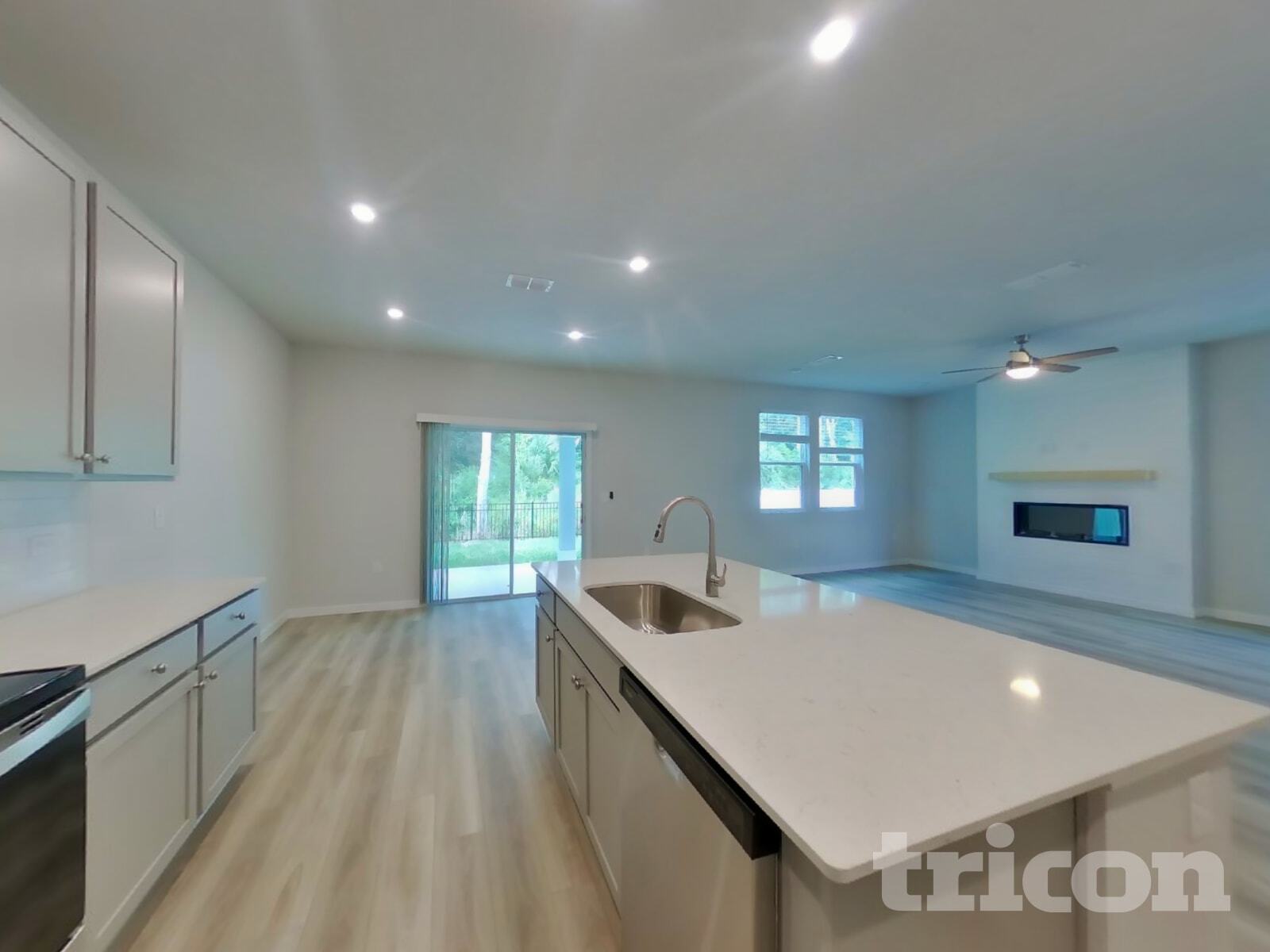 Building Photo - 14918 Macadamia Ln