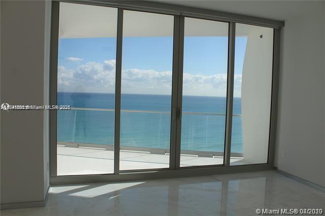 Building Photo - 16901 Collins Ave