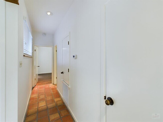 Building Photo - 1735 Spyglass Dr