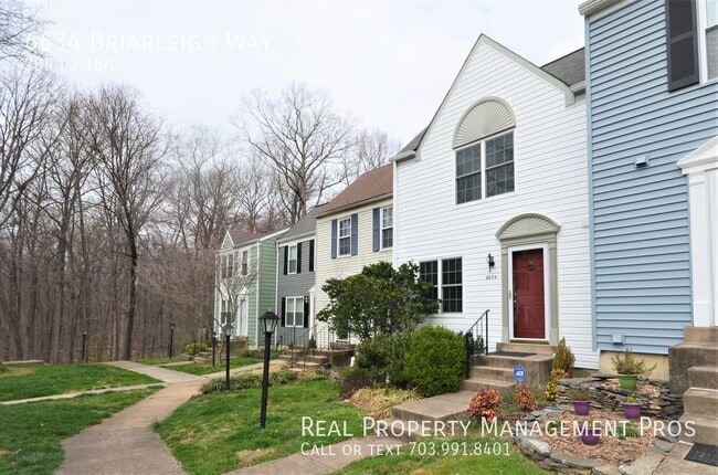 Building Photo - 6634 Briarleigh Way