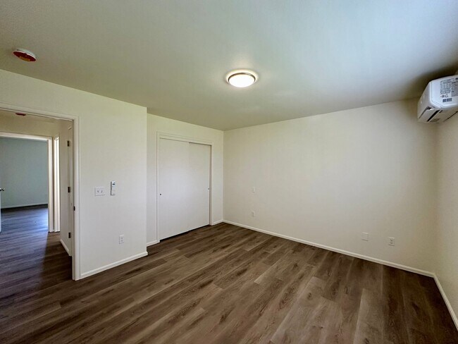 Building Photo - 905 Nooksack Rd