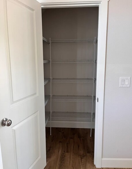 Building Photo - 17009 SW Friendly Ln