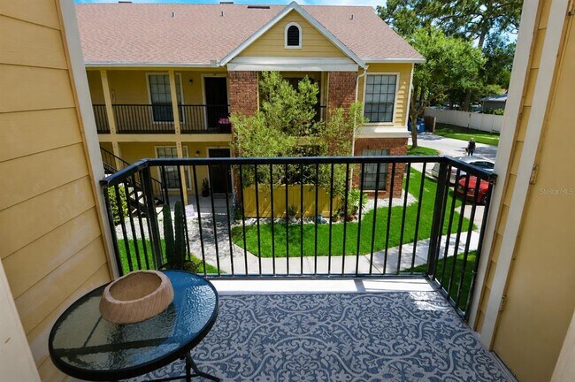 Building Photo - 8714 Mallard Reserve Dr