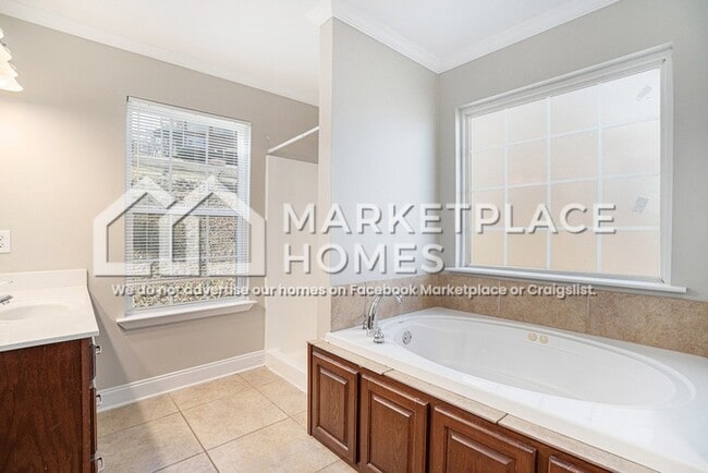 Building Photo - 139 S Mission Ridge Dr