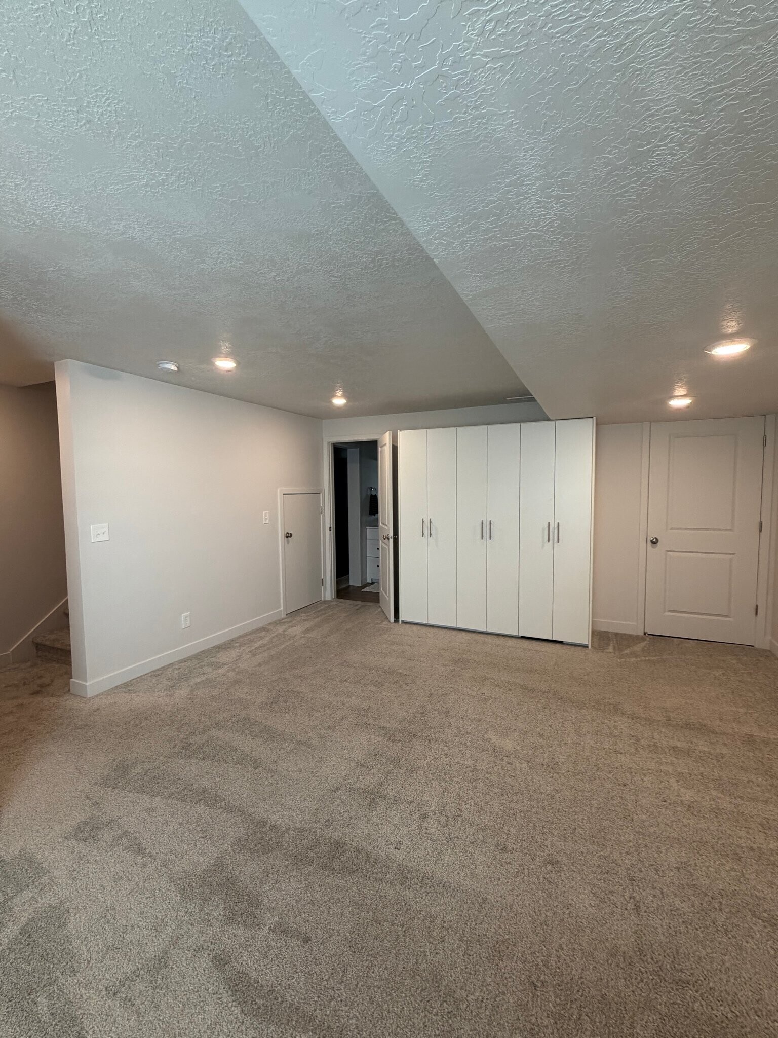 Building Photo - 15537 Jubilation Dr