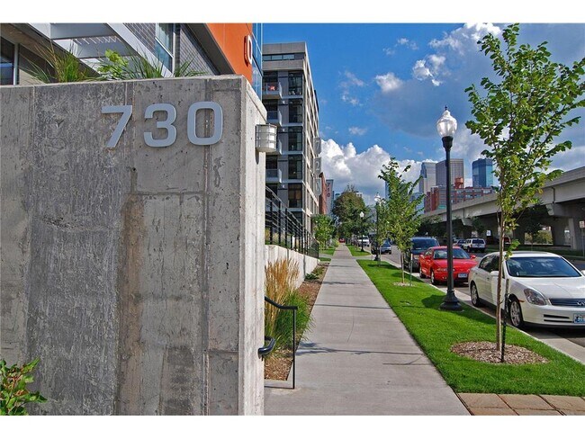 Building Photo - 730 N 4th St