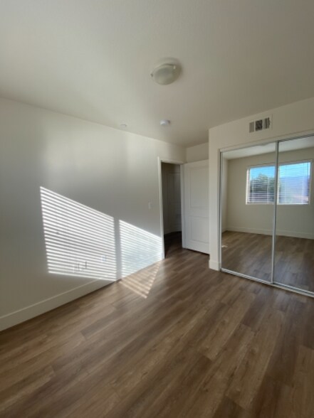Building Photo - 11312 Huston St