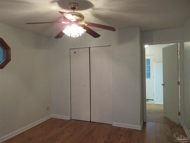 Building Photo - 5060 Saints Ln