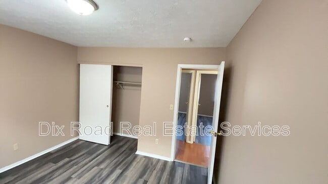 Building Photo - 425 Smalley Blvd