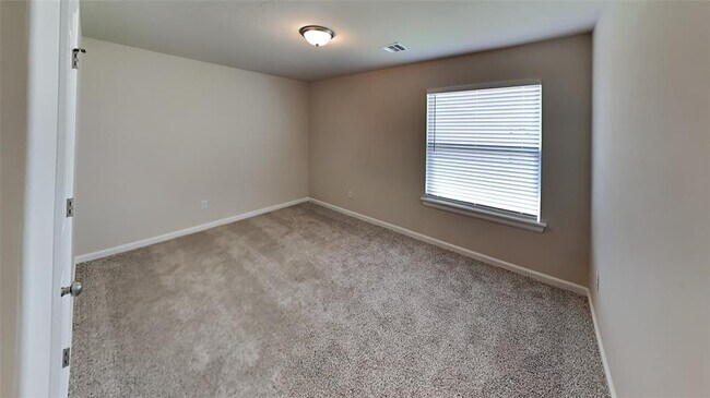 Building Photo - 13909 Bedoya Rd