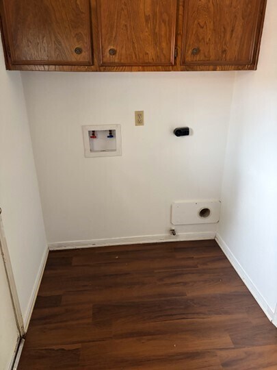 Building Photo - 10423 Huntington View Dr