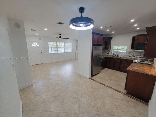Building Photo - 8645 SW 127th St