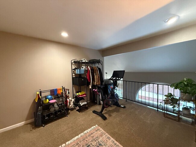 Building Photo - NEW YEAR NEW HOME! 3 bed, 2.5 bath, 2 car garage in South Anchorage