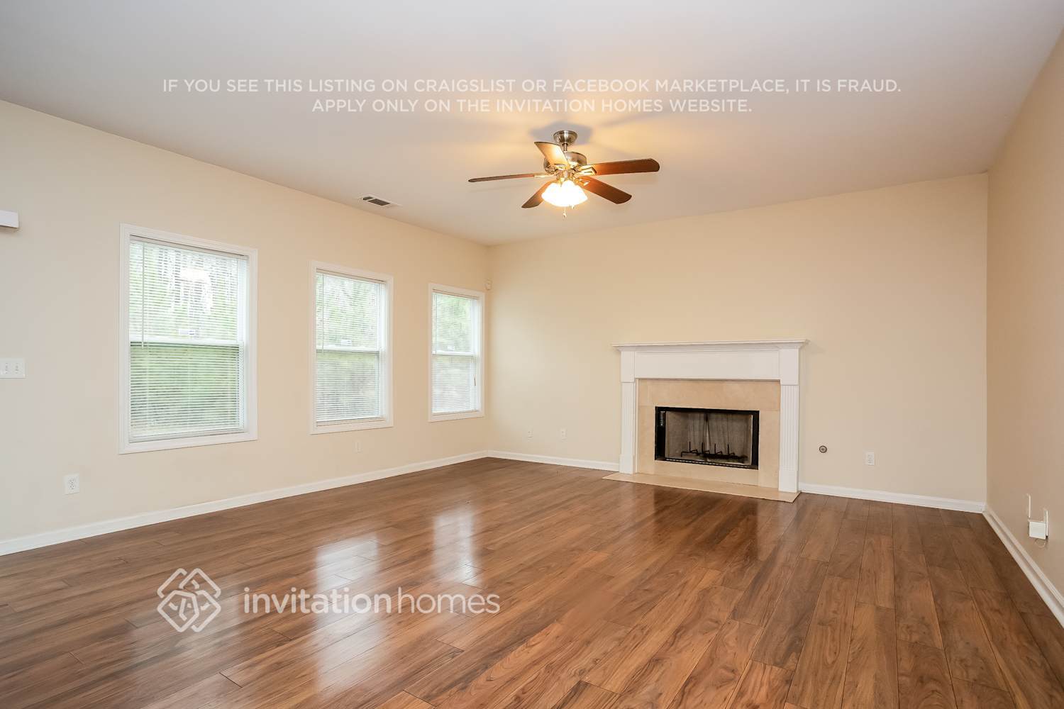 Building Photo - 2420 Brighton Ct