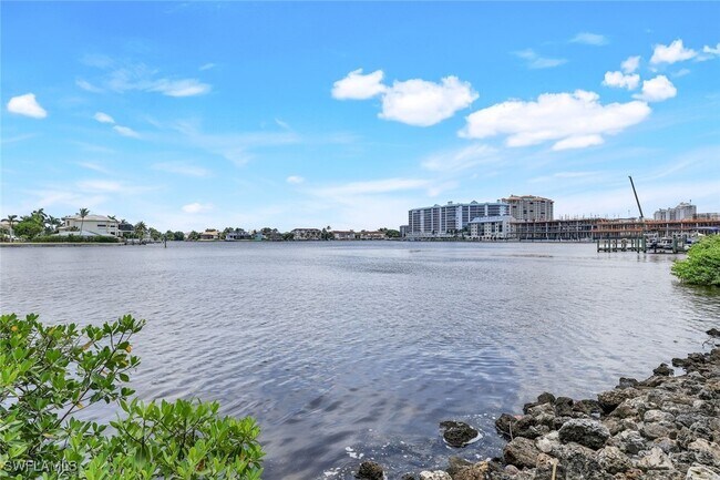 Building Photo - 9380 Gulf Shore Dr