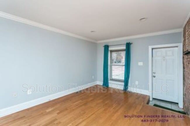 Building Photo - 3403 Hudson St