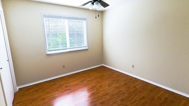 Building Photo - 6223 Avery Island Ave