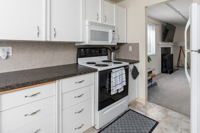 Building Photo - 4918 110th Avenue Ct E