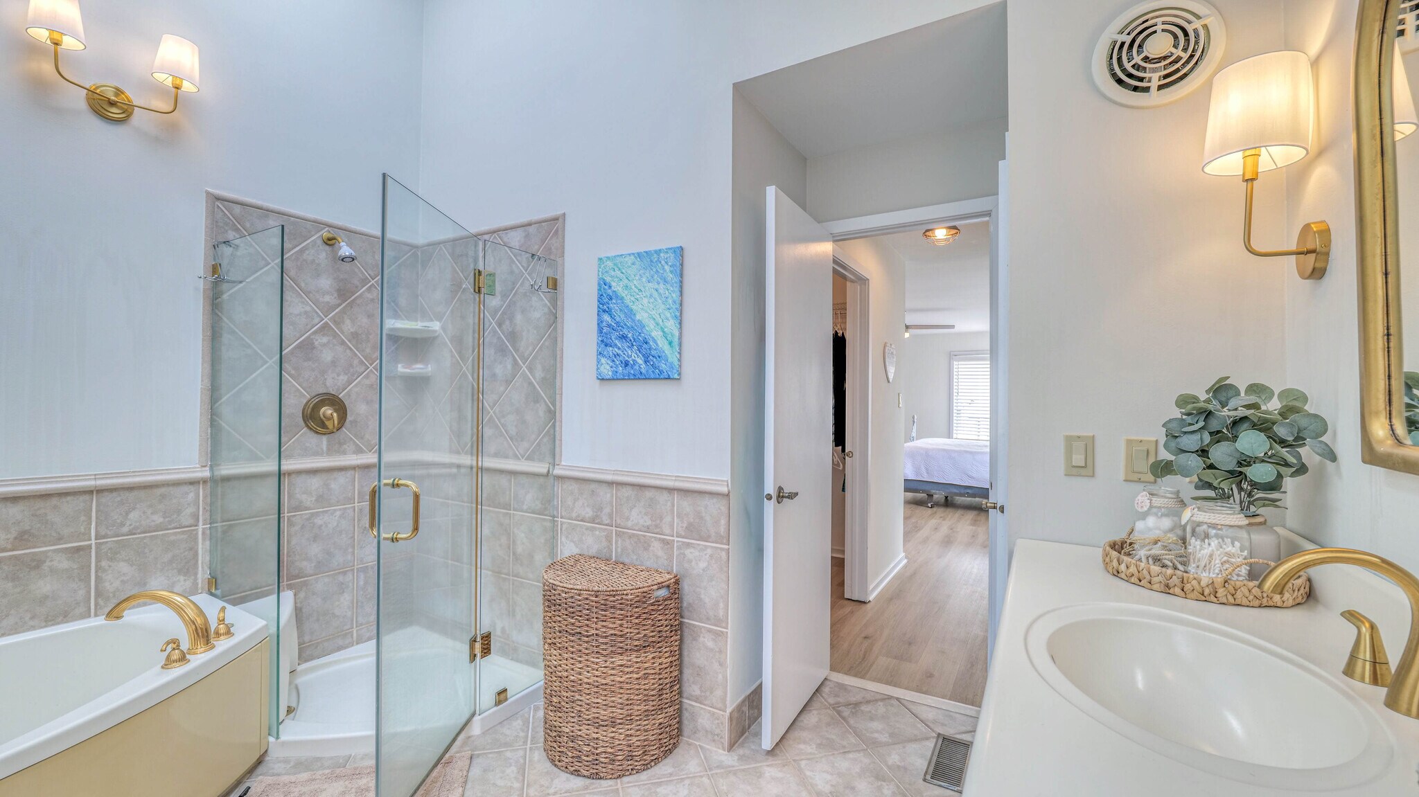 Building Photo - 6 Brunswick Ct