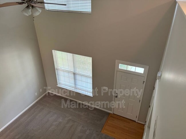 Building Photo - 3833 Fircrest Dr
