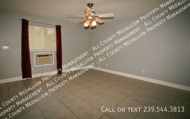 Building Photo - 606 SE 6th Terrace