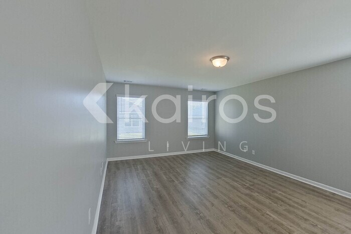 Building Photo - 102 St Matthew Wy