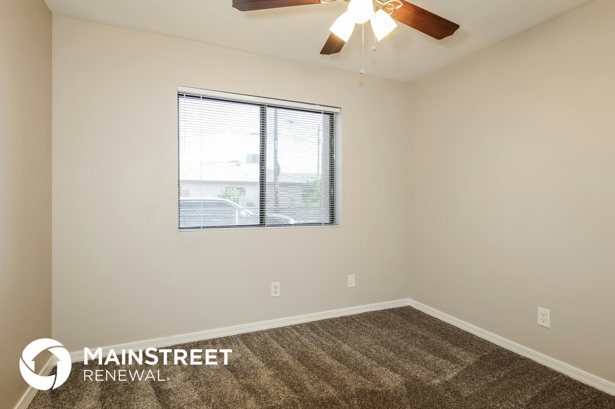 Building Photo - 11635 N 83rd Ave