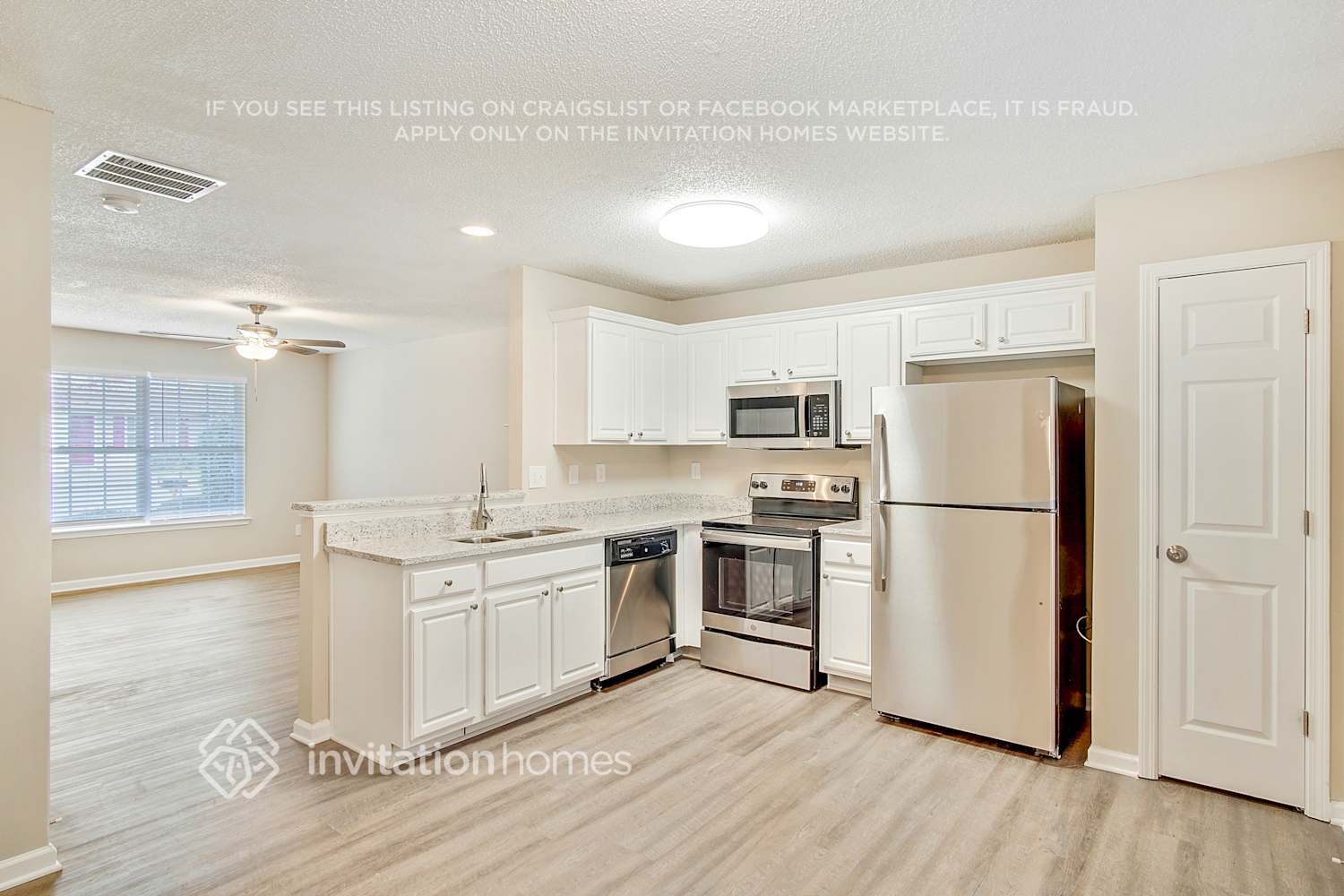 Building Photo - 408 Kendall Ln