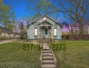 Building Photo - 523 W Hodge Ave