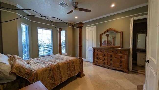 Building Photo - 36215 Ft Bend County Line Rd