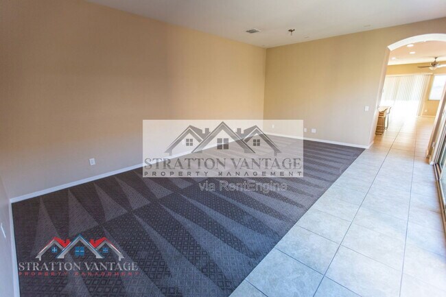 Building Photo - 4179 E Cynthia St