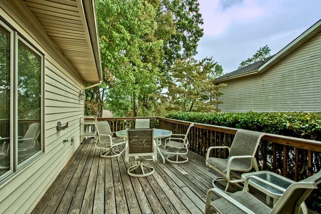 Building Photo - 124 Agoli Way