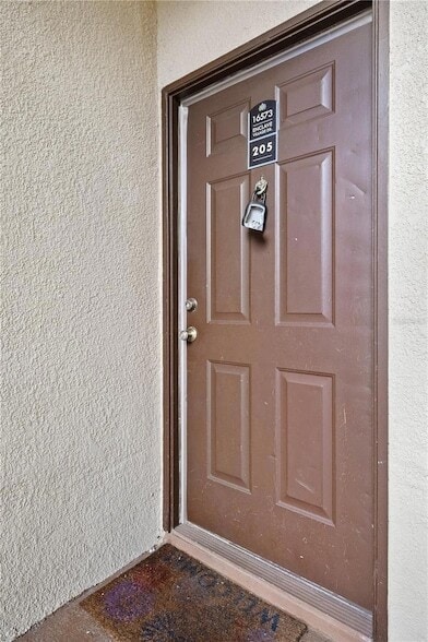 Building Photo - 16573 Enclave Village Dr