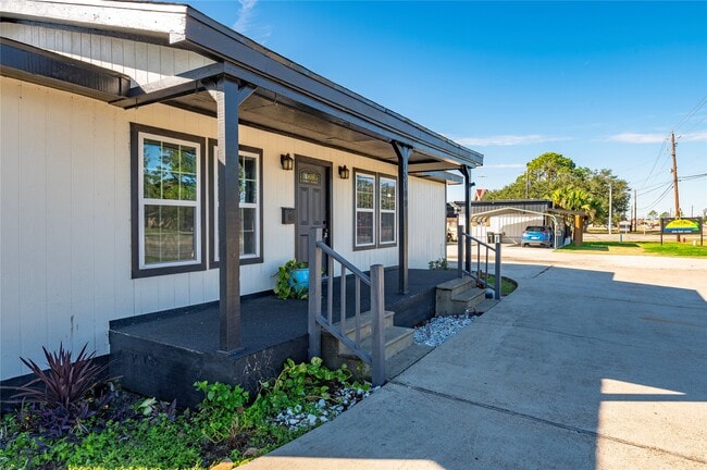 Building Photo - 13109 FM1764