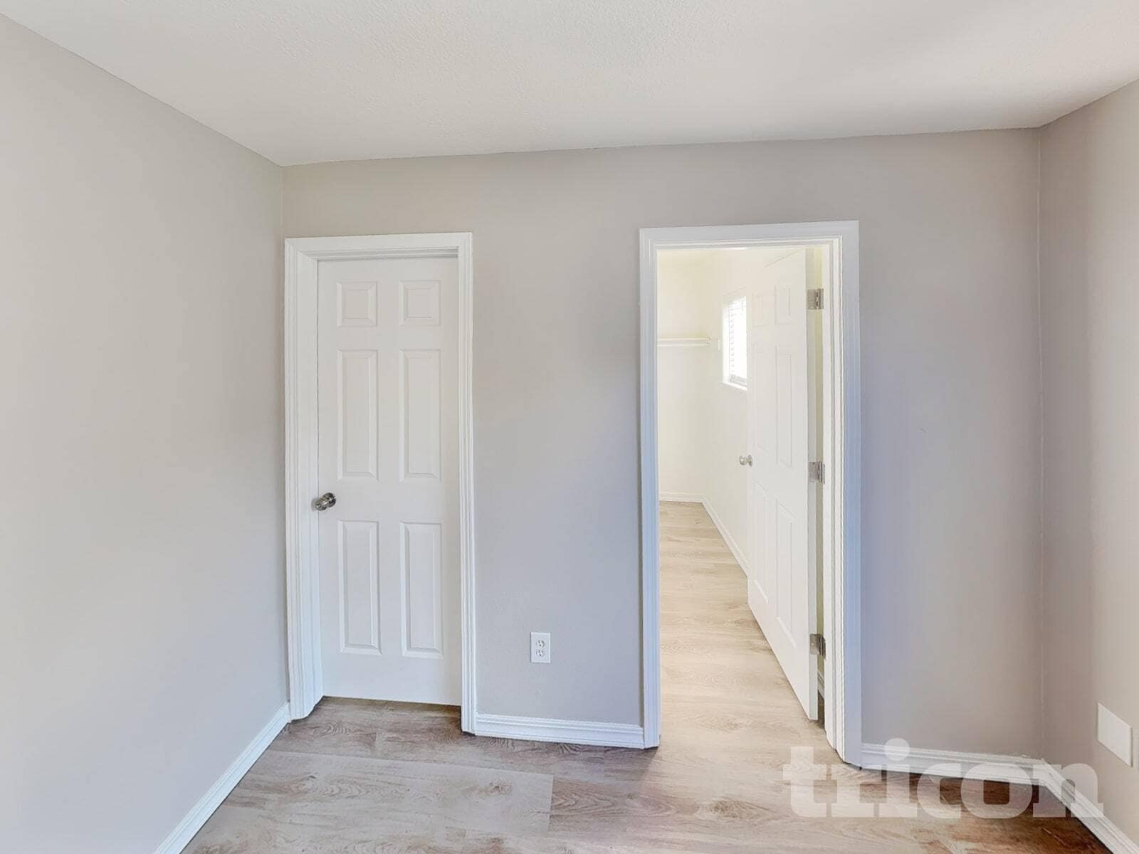 Building Photo - 7535 SW Onnaf Ct