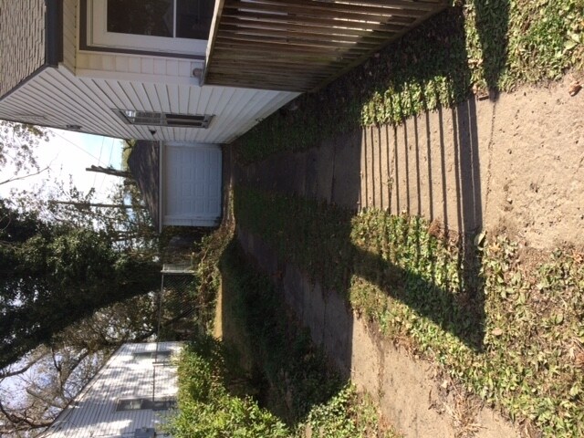 Building Photo - 2328 SW Harrison St