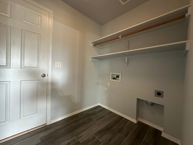 Building Photo - 3bed, 2bath, 1,125sq.ft. home in Virginia Park - North Caldwell near D&B