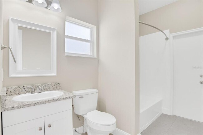 Building Photo - 407 Acacia Tree Way