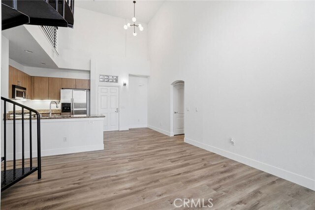 Building Photo - 525 11th Ave