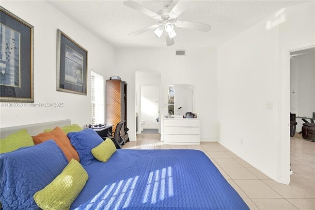 Building Photo - 11037 SW 152nd Ct