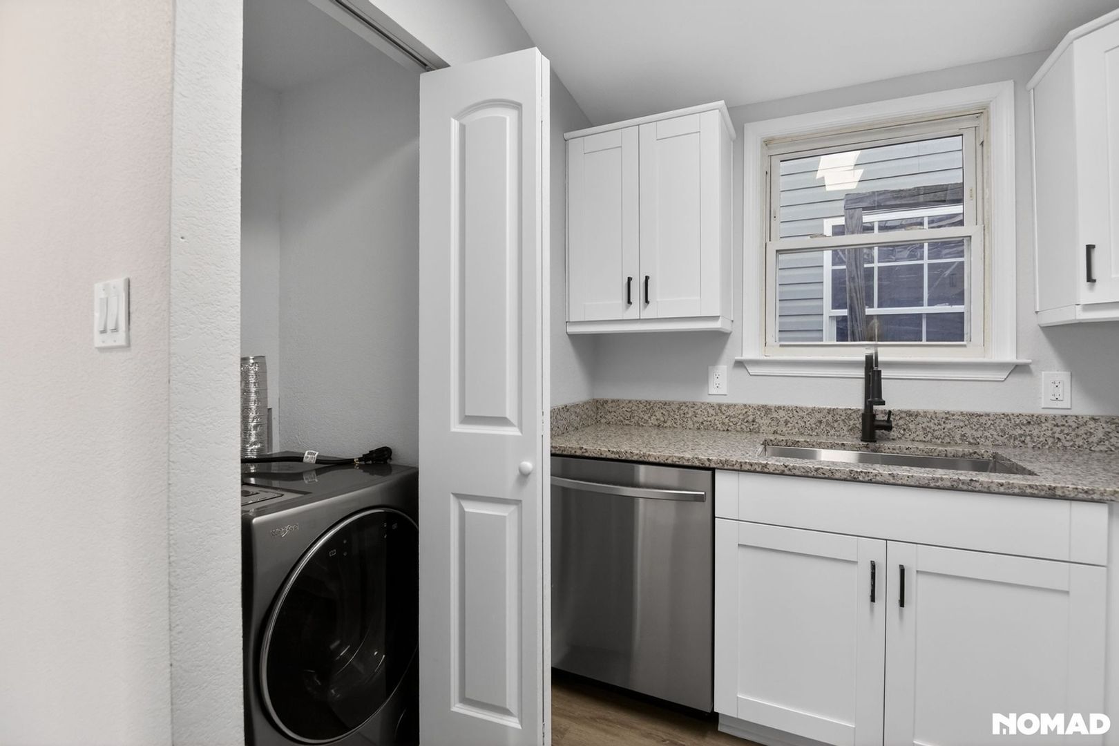 Building Photo - 249 Lee St