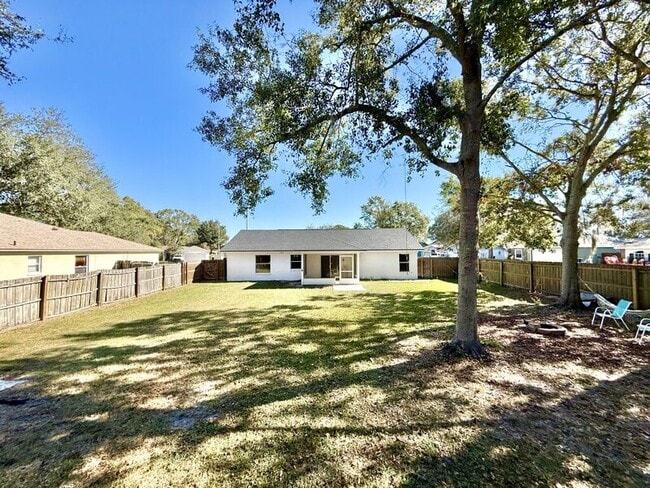 Building Photo - 2610 Sundance Ct