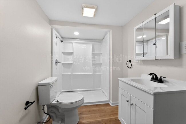 Building Photo - 134 Quincey St