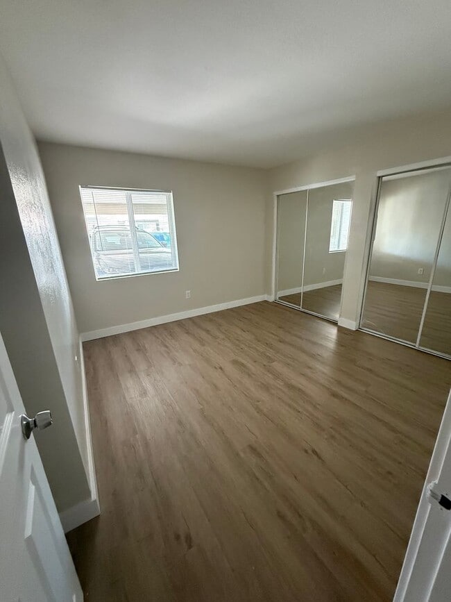 Building Photo - Central Phoenix Townhome Oasis – 2 Bed, 2 ...